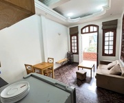 Cho thuê Căn CCMN tại Ngõ 105 Thụy Khuê Tây Hồ. Ban công View cực thoáng. Chỉ 7tr