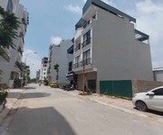1 Đất Phân Lô Tái Định Cư Ngọc Thụy, Long Biên, 80m2, MT5.6m, Vỉa Hè, Kinh Doanh, Ô tô Tránh