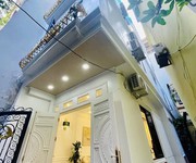 Láng trung- nhỉnh 13 tỷ- 55m2  lô góc- siêu đẹp