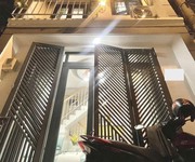 Nhà mới 2 tầng 26m2, vuông   quang trung qv