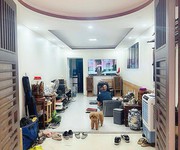 . Nhà 2,5 tầng Hoàng Quý - Lê chân