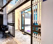 Bán nhà ngõ chiến thắng, ô chợ dừa, đống đa 8,4t nhà dân xây, mặt tiền rộng,  nội thất đẹp.