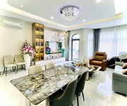 Mặt tiền trục chính quận 4- khánh hội- ngang hơn 5m cao 5 tầng đủ nội thất: 15 tỷ nhỉnh. 0933910039