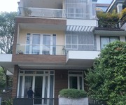 Biệt thự góc vòng xoay   đẳng cấp sang trọng