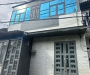 Nhà nở hậu đẹp 2 tầng, hẻm xe tải, dtsd 87m2, shr   quốc lộ 1a q12