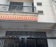 Bán gấp  nhà vuông 2 mặt hẻm dtsd 61m2   nguyễn ảnh thủ q12