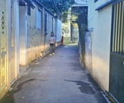 Bán nhà, võ chí công, xuân la, tây hồ, dt40m x 5t 4p ngõ rộng  2m chỉ 35m ra mặt phố