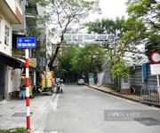 Hàng hiếm nhà tây hồ siêu phẩm 50m, 6 tầng, cầu thang máy nhập khẩu, oto đỗ cửa
