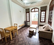 1 Cho thuê Căn hộ dịch vụ tại Ngõ 105 Thụy Khuê Tây Hồ. Ban công View cực thoáng. Chỉ 7tr