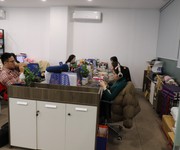 6 Cho thuê Văn Phòng tiêu chuẩn DT 50m2, 120m2 view hồ Hoàng Cầu, Đống Đa, Hà Nội