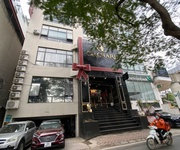 Cho thuê Văn Phòng tiêu chuẩn DT 50m2, 120m2 view hồ Hoàng Cầu, Đống Đa, Hà Nội