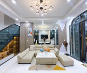8 Bán nhà 1 trệt 1 lầu   70m    3 phòng ngủ   hướng đông nam   giá 2 tỷ 220 triệu