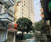 Phân lô ô tô tránh đỗ trước cửa - nhà mới đẹp dân xây - tặng full nội thất đẹp khách chỉ cần xách