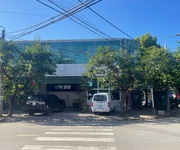 3 Bán nhà 2 tầng mặt tiền đường 10.5m   đối diện bến xe trung tâm đà nẵng