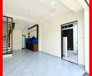 Nhà yên vĩnh, góc 2 thoáng vĩnh viễn, gần nhà văn hóa, sân ô tô đỗ 247 cách 100m - 4 ngủ, 4 vệ sinh