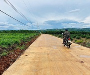 2 Đức trọng-lâm đồng đất full thổ cư mặt tiền đường bê tông rộng 6m giá chỉ 490tr/lô