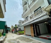Nhà đẹp mới ngõ ô tô chánh phố bát khối-long biên 45m2 x6 tầng x 9.3 tỷ.