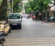 Có 1 0 2 mặt chợ, mặt phố mỗ lao  kinh doanh sầm uất diện tích 100m, 25 tỷ.mặt tiền: 7m