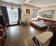 2 Tòa cc 57 láng hạ, 193m2, 3pn, nội thất đẹp, 17.65 tỷ trung tâm đống đa
