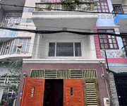 Nhà đẹp khu đồng bộ gần cv làng hoa