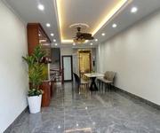 1 Bán nhà nguyễn văn linh 40m    6t   mt 3.8m   9 tỷ   long biên   ô tô   thang máy  gần ô tô