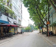 Nhà phân lô- sổ vuông đẹp- vỉa hè đá bóng- kinh doanh đa dạng- thang máy- oto dừng đỗ ngày đêm- 23