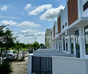 2 Nhà phố có sổ, đường nhựa 12m, pháp lý đầy đủ tại Phước Đông New City.
