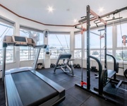 4 Bán khách sạn Mã Mây, 90m2 x 7 tầng, 16 phòng
