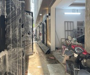 Nhà mới dân xây chắc chắn   thang máy xịn - full nội thất- ngõ 3m ba gác đua - vài bước ra phố
