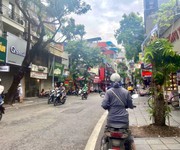 2 Mặt phố - nhà mới đẹp - lô góc - thang máy -  đang cho ngân hàng thuê 70triệu 1 tháng