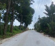 2  đất giá rẻ 160 triệu, mặt tiền 8m, gần kcn, điện 3 pha, sổ riêng