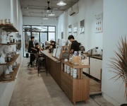 Cần sang quán cafe   vị trí đẹp, kinh doanh ổn định