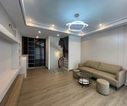 Bán nhà ngô gia tự 31m2 6t, mt 4.5m, ô tô đỗ cạnh nhà, hàng xóm bigc long biên 6.x tỷ