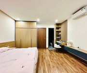 3 Nhà dân xây nguyễn văn cừ long biên 40m2 6t thang máy, ô tô đỗ cửa, nhỉnh 13 tỷ