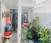 Nhà đường nguyễn văn đậu phường 11 bình thạnh cũ.