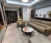 Bán nhà khu kim mã, 56m , 6 tầng thang máy, nhà đẹp   chỉ 15 tỷ