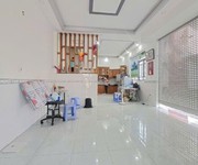 2 Nhà mới mặt tiền lô góc 4 tầng xe tải tránh 90m2   thạnh lộc 16 q12