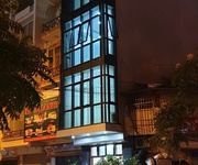 Cho thuê toà nhà mặt phố mới 100   2 mặt tiền đẹp   phố lạc long quân
