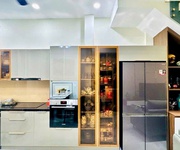 1 Nhà quận 1- mặt tiền phường tân định- xe hơi trong nhà 60m2 cao 3 tầng nt sịn: 18 tỷ. vũ 0933910039