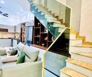 2 Nhà quận 1- mặt tiền phường tân định- xe hơi trong nhà 60m2 cao 3 tầng nt sịn: 18 tỷ. vũ 0933910039