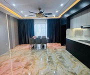 1 Bán nhà nguyễn văn cừ 50m 6 tầng mt5m thang máy lô góc giá 10.8 tỷ