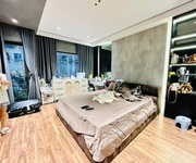 2 Bán nhà nguyễn văn cừ 40m phân lô 6 tầng thang máy mt5m hơn 13 tỷ