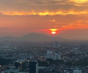 2 Giá thuê thị trường tốt. Căn hộ Goldmark S4, 2 phòng ngủ 78m.