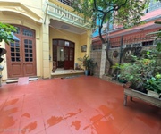 Bán Nhà Võng Thị   Tây Hồ, Gần Hồ Tây, DT85m2 x 3 tầng ,Thoáng sáng, Ở sướng, Giá 20.9 tỷ
