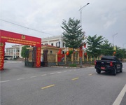 2  bán gấp 148m đất văn giang, 300m ra kđt ecopark. mt đẹp 8.4m. ô tô tránh, vào nhà. chỉ hơn 5 tỷ