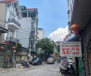 1 Nhà mặt phố bà triệu - ô tô tránh,  vỉa hè rộng - nở hậu - lô góc - kinh doanh đỉnh