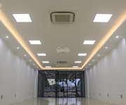 6 Bán Nhà VP vị trí đẹp Phố Chùa Láng. Nguyễn Chí Thanh. Phường Láng Thượng DT 80 m2. GIÁ 66,5 TỶ