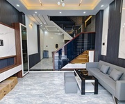 1 Chính chủ bán nhà MT gần cổng chào huyện Cần Đước, 90m2, giá 2 tỷ 4