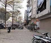 Mặt phố láng đđ 110m  mt 7m lô góc 3 thoáng vỉa hè rộng 10m xây building 68.6 tỷ