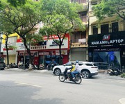 Tòa Văn Phòng Lê Văn Lương 8 Tầng lô Góc Mặt Vườn Hoa 80 Tỷ Mặt Tiền 15M